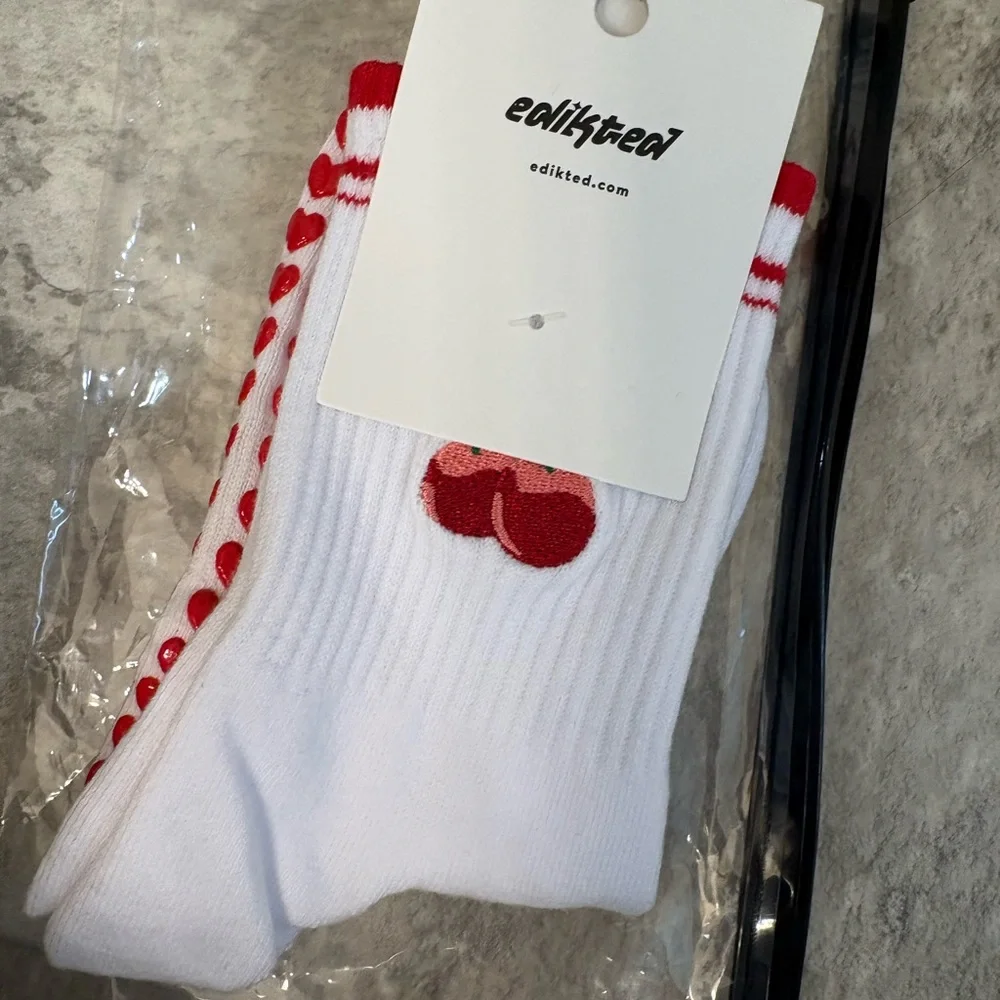 NWT Edikted Brown hoodie with cream Polka Dots Large - Picture 3 of 5